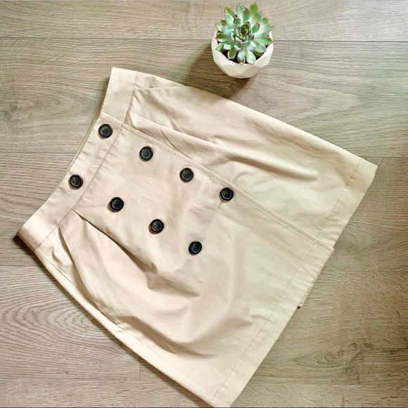 Club Monaco Khaki Skirt - Picture 1 of 3